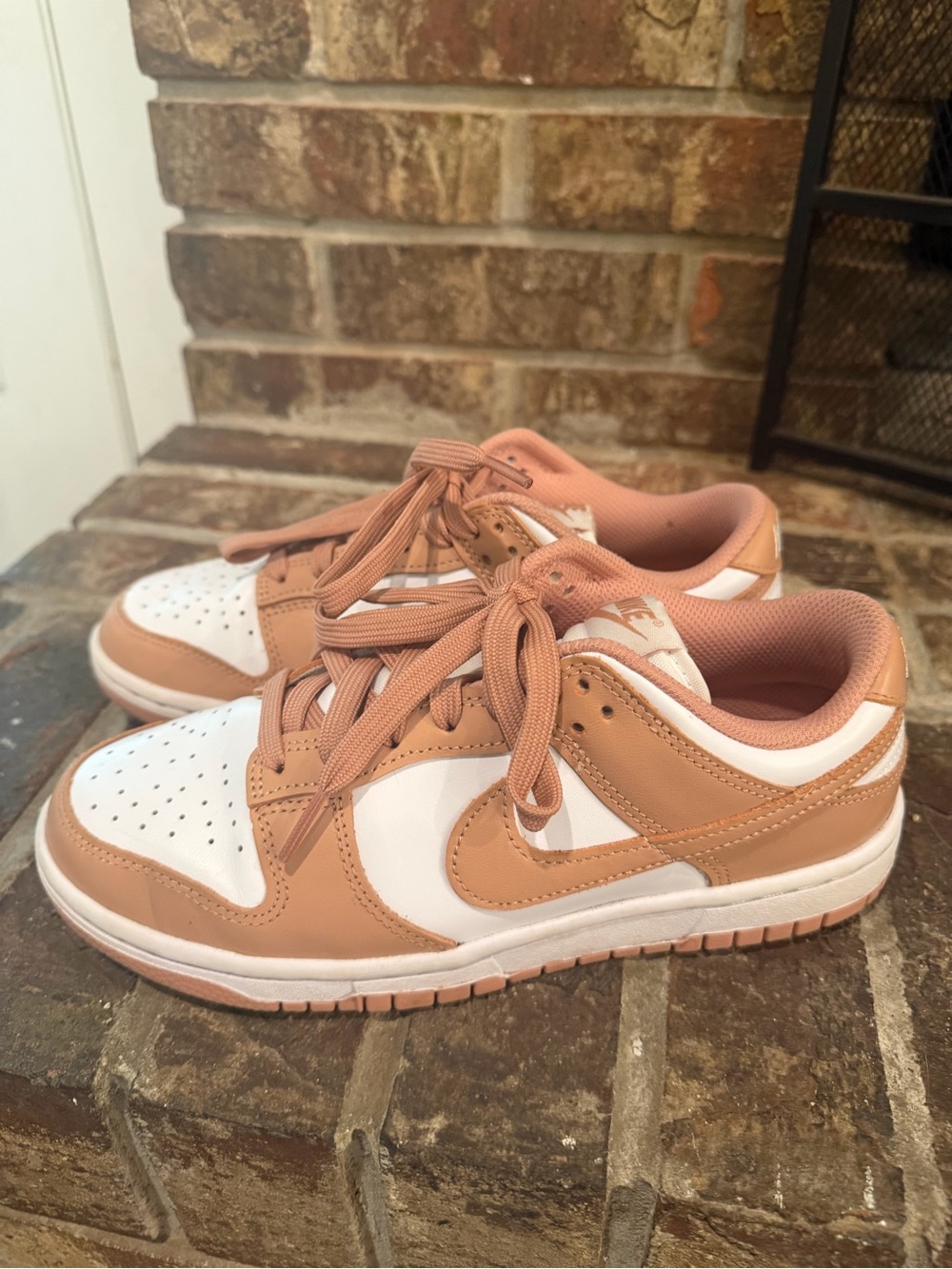 Nike Low-Top Sneakers in Peach and White